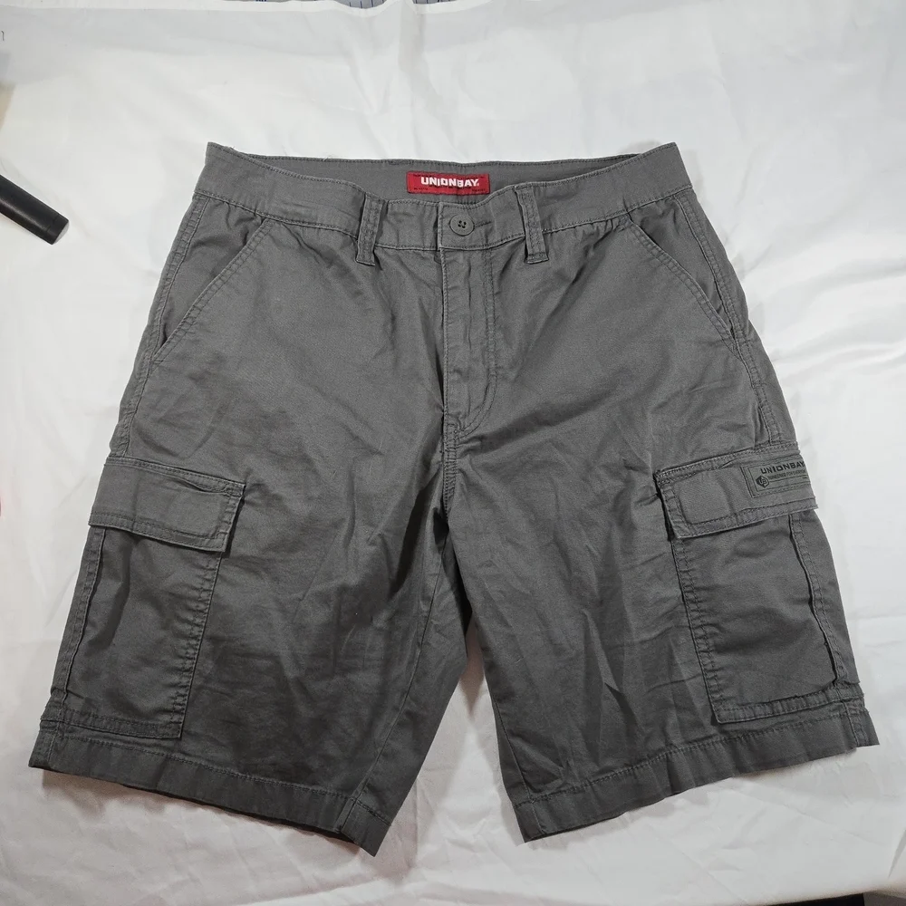 UNIONBAY Men's Gray Cargo Shorts
